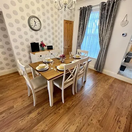 Holiday home Scoresby Hideaway -